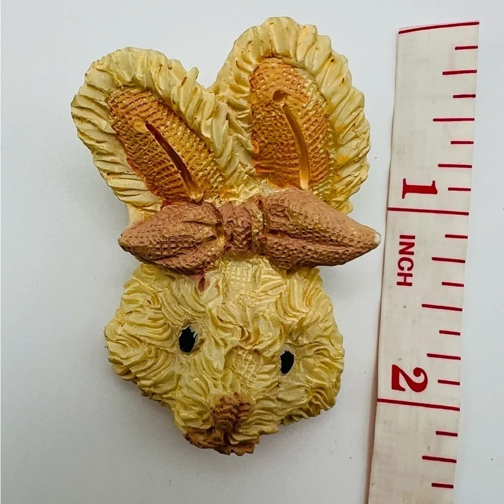 Vintage Bunny Rabbit Brooch Easter Figural Pin Textured